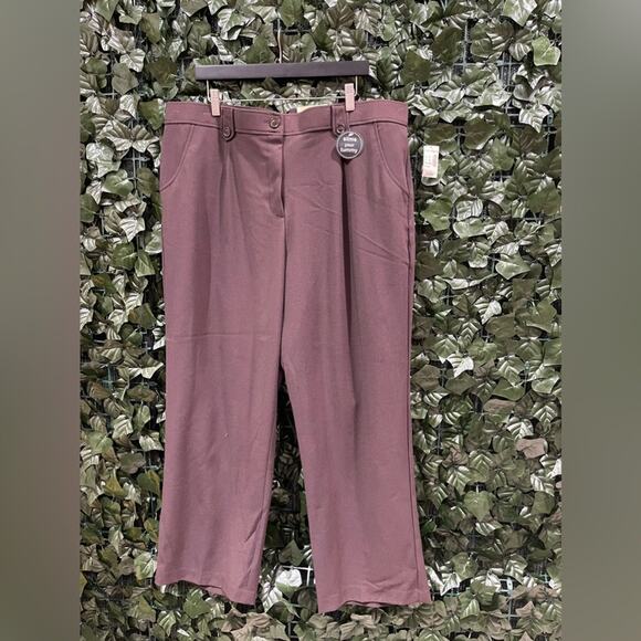 NWT! Dress Barn women’s pants Size: 20W - Picture 1 of 4